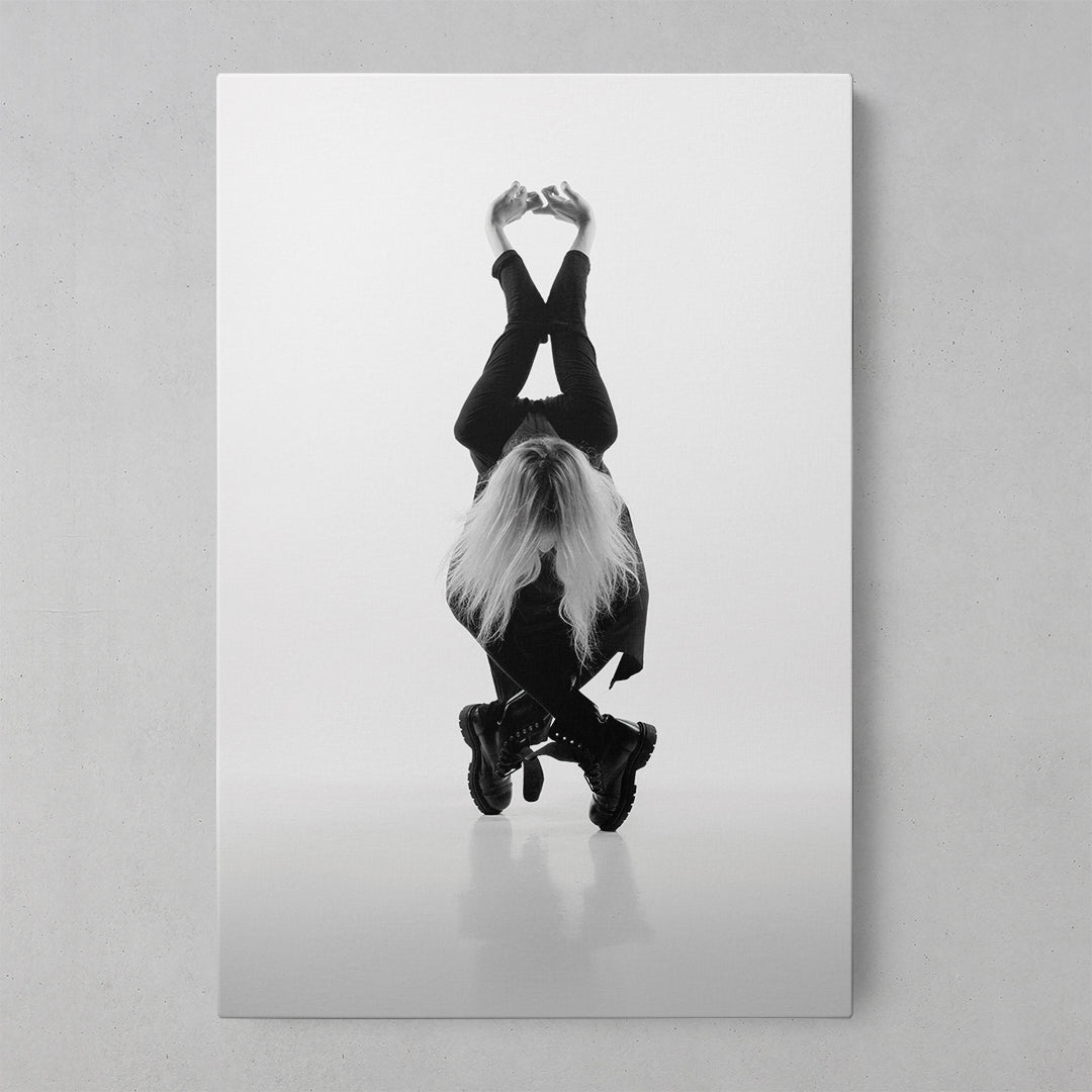 Monochrome Elegance: Black and White Artistry