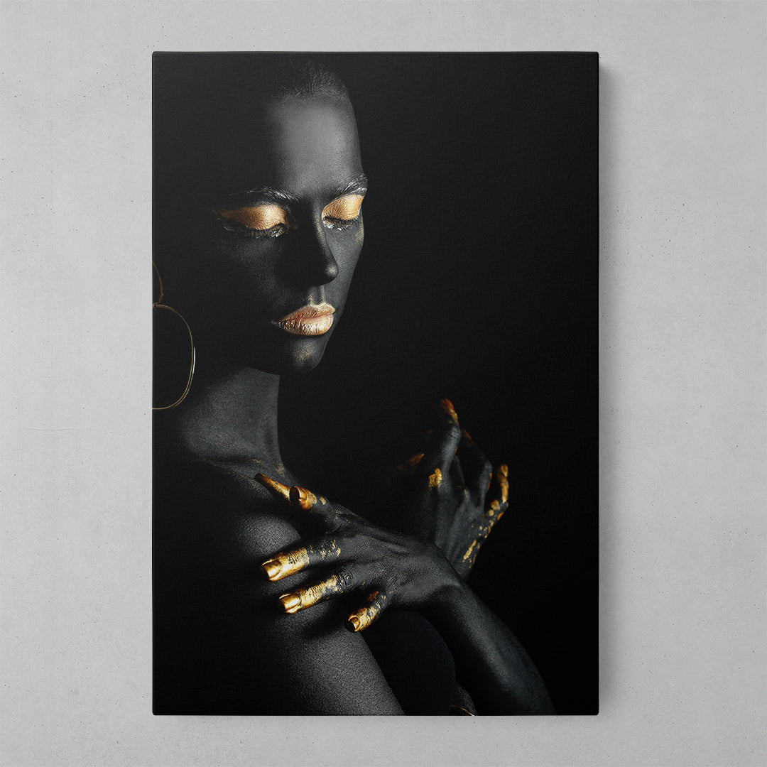 Glamorous Elegance: Black & Gold Chic Art