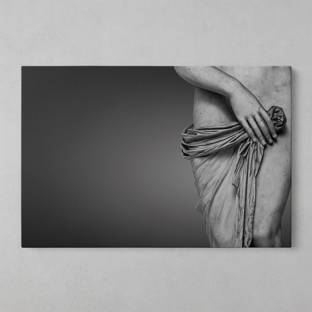 Chic Monochrome Art: Women's Black & White Elegance