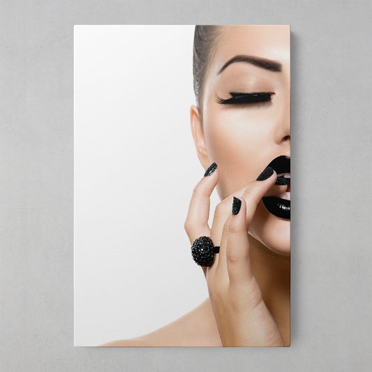 Chic Noir Elegance: Black Gloss Canvas Art