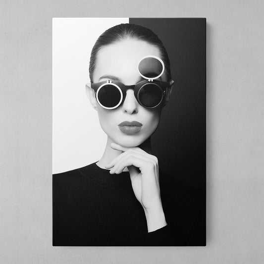 Chic Monochrome Elegance: Black and White Art Print