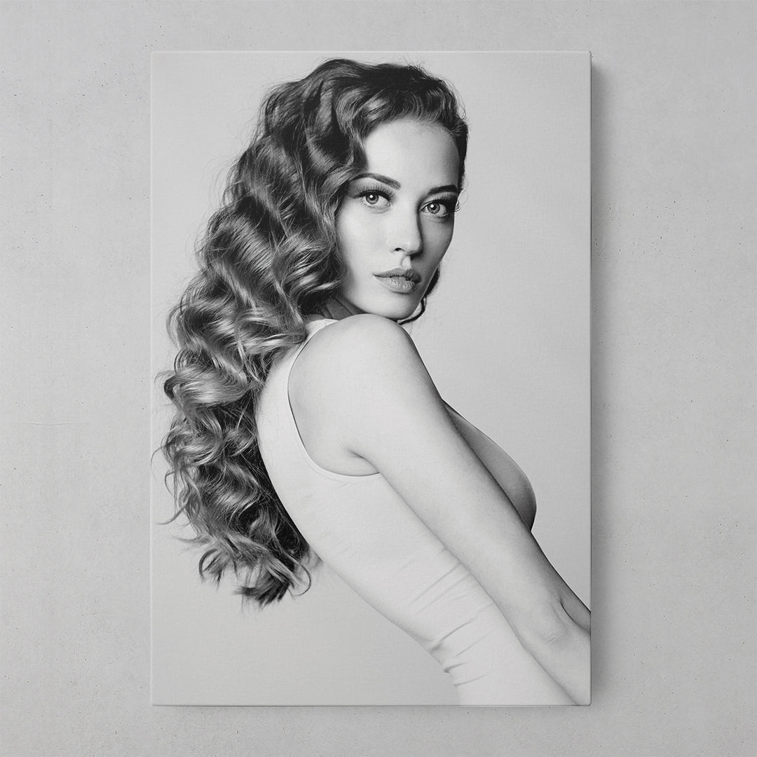Chic Monochrome Elegance: Black and White Canvas Art